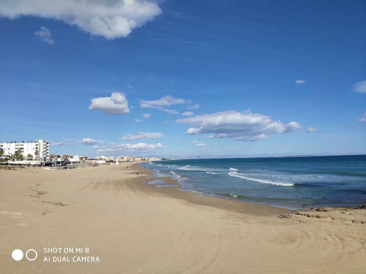 Vila Calle Prolongacion Gabriela Mistral 14 Torrevieja Exteriér fotografie